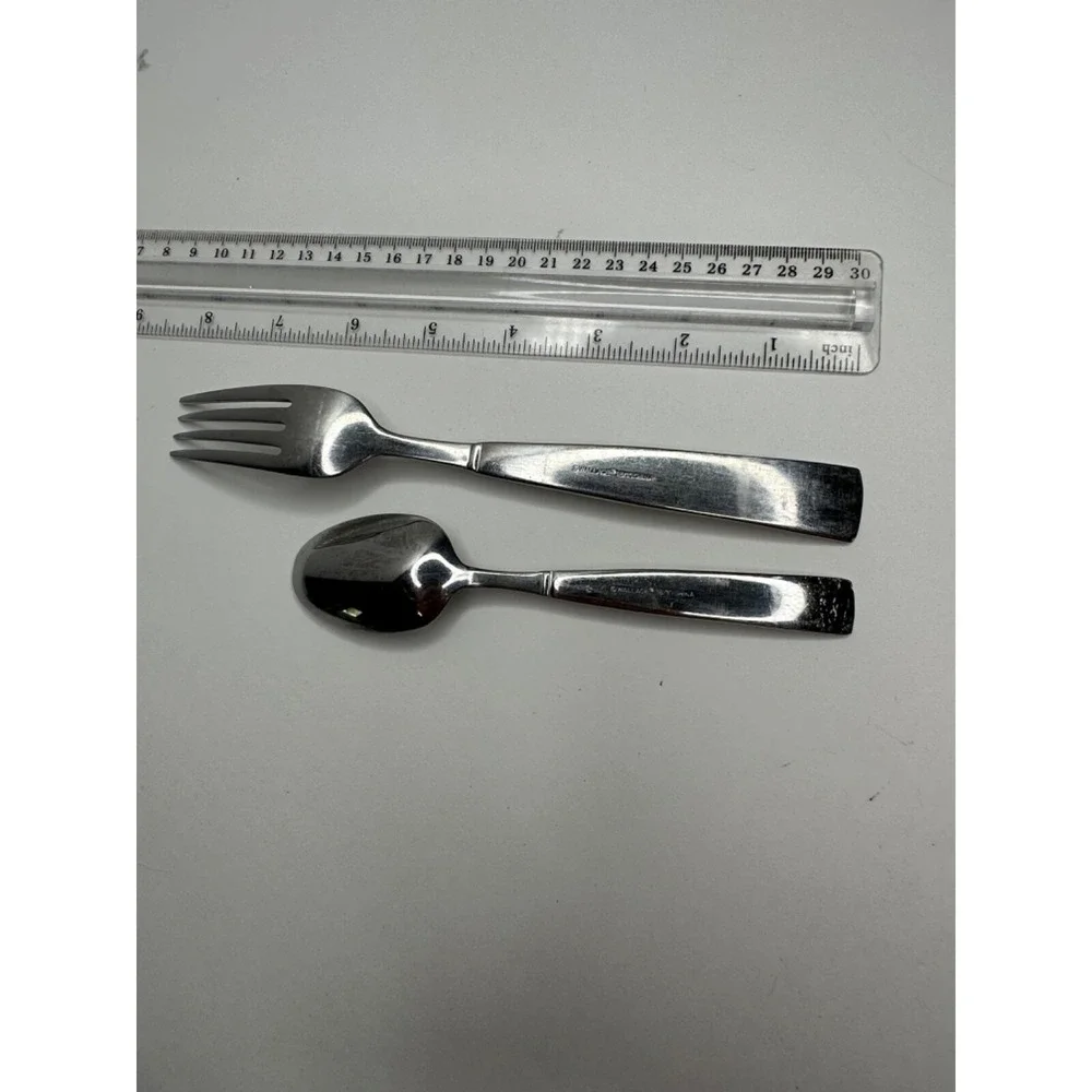 Wallace‎ Stainless Flatware Dinner Fork Spoon Replacement Set of 2 Square End